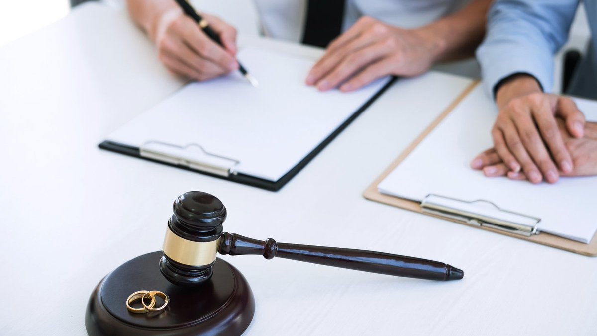 People are often not considering the pension implications of #Divorce, reports <a href="/guardian/">The Guardian</a>.

A survey recently found that 19% of divorcees are significantly worse off in #Retirement, a figure expected to rise due to #NoFaultDivorce.

Read more at bit.ly/3KR9rMN.