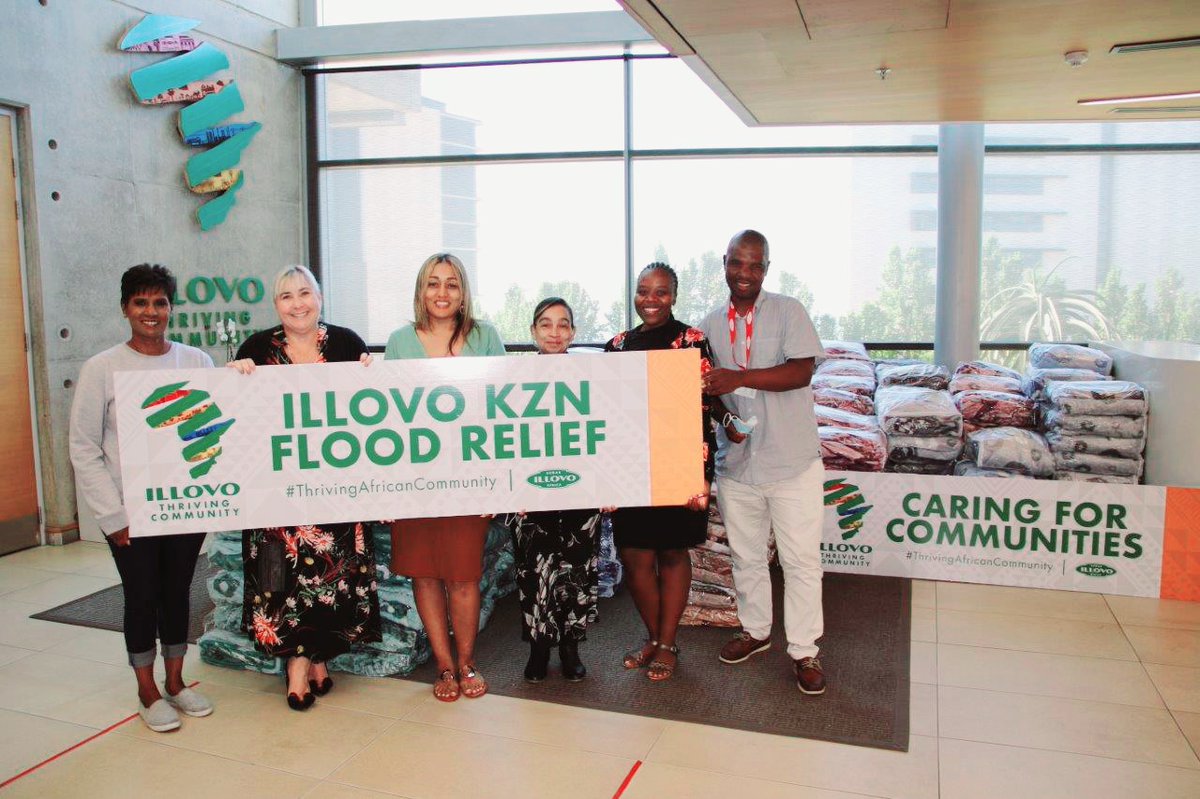 IllovoSugarGrp's tweet photo. A #ThrivingCommuntiy knows the value of restoring dignity to its people. Thanks to an overall Illovo sponsorship, we've purchased &amp; distributed 333 blankets through #Zero2Five to communities devastated by the #KZNFloods in SA. Read about our efforts here:  https://t.co/AgJ2wS0K46 https://t.co/dubo9FbUN3