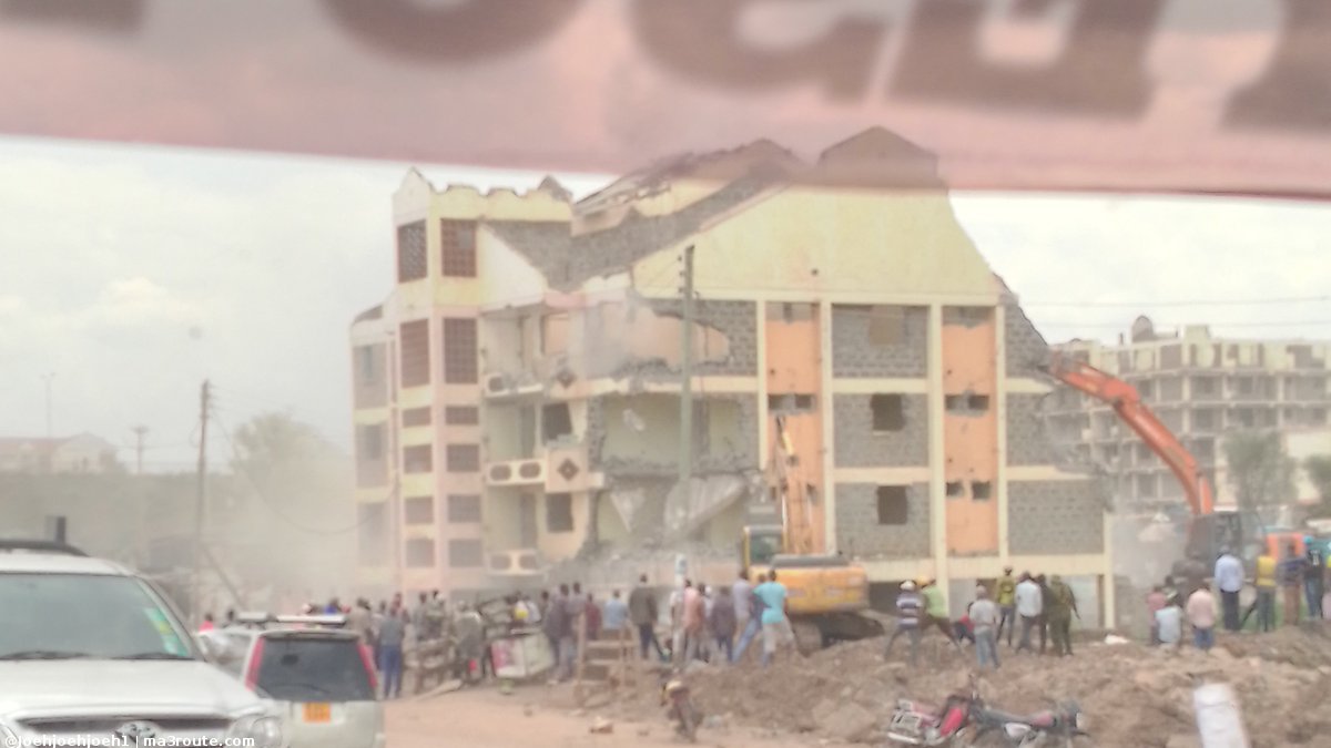 a3Route's tweet photo. 13:05 Eastern bypass on going demolitions buildings.  https://t.co/TBwzvWgS5C via @Joehjoehjoeh1