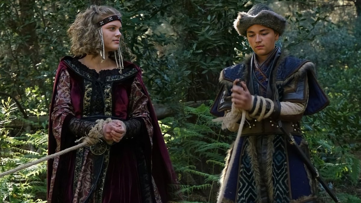 Şiir gibi kokuyordu bakışların.. @Holofira__KE 💕

#KuruluşEkibi #KuruluşOsman