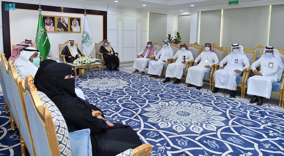 SPAregions's tweet photo. سمو الأمير جلوي بن عبدالعزيز يتابع عبر الاتصال المرئي إجراء أول عملية لزراعة القوقعة بمستشفى الملك خالد بنجران.
https://t.co/t5YBCnnVtw
#واس_عام https://t.co/dvkojt0dRw