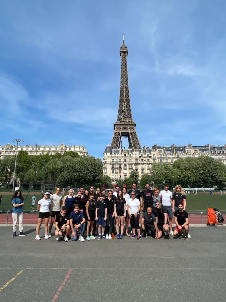 [Vie du club] Samedi 14 mai nous avons organisé une détection jeunes pour nos sections athlétisme et pentathlon, parrainé par nos athlètes internationaux <a href="/officielmmb/">Mekhissi Mahiedine</a>, <a href="/valentinprades/">valentin prades</a>, Johanna Geyer-Carles et Alex Henrard. Un grand merci à <a href="/PierreRabadan/">Pierre Rabadan</a> pour sa présence #paris