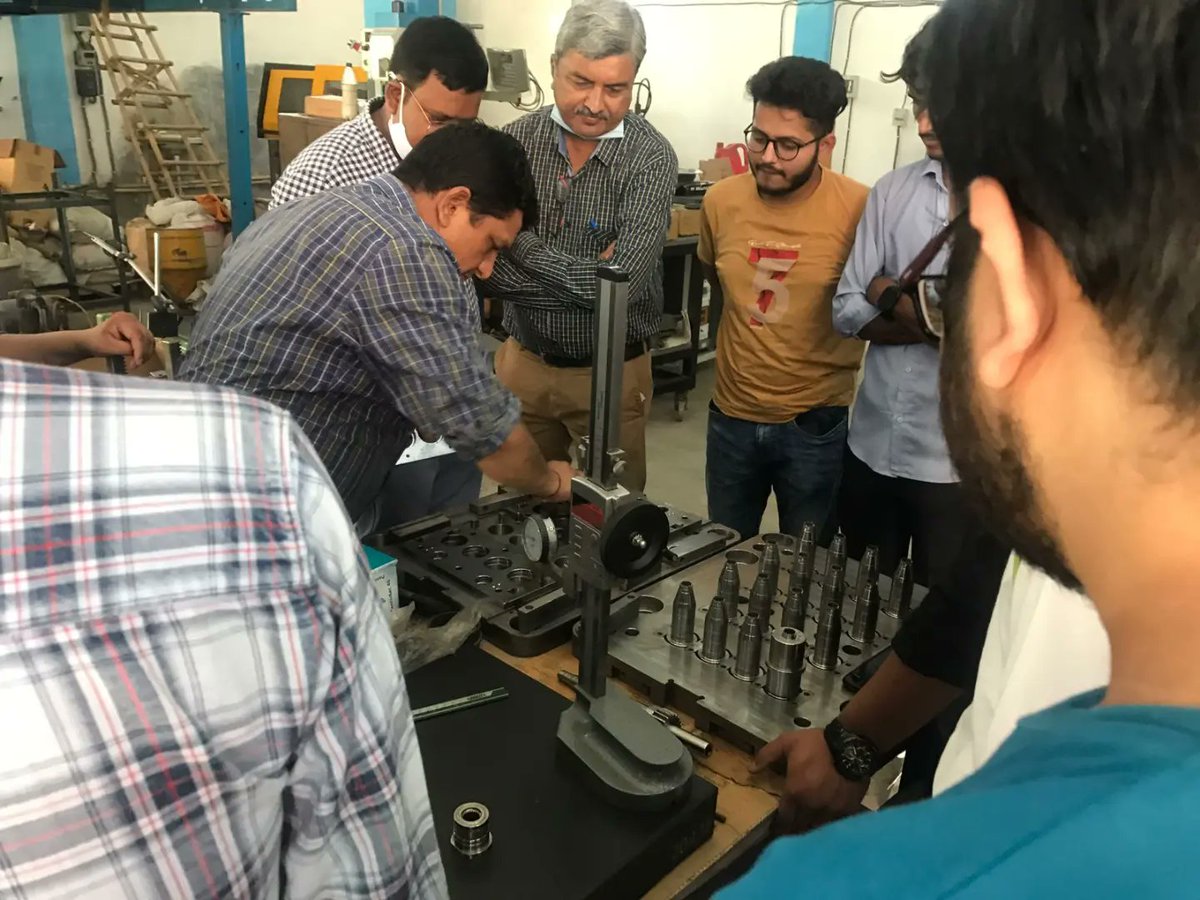 iilmMoE's tweet photo. The main objective behind the visit was to make students aware about various activities related to manufacturing processing, Part designing from drawings or based on new concepts.
#iilm #myiilm
#iilmgreaternoida #iic https://t.co/ABL27Os07Q
