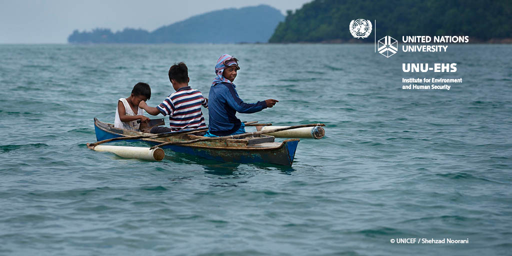 UNUEHS's tweet photo. How can #migration research theory be engaged within the emerging field of #ClimateMobility?
Check out the new journal article on this topic: our Senior Researcher @keesvdgeest is one of the authors!
https://t.co/MBWreshFnT https://t.co/TXJI1OHlOe