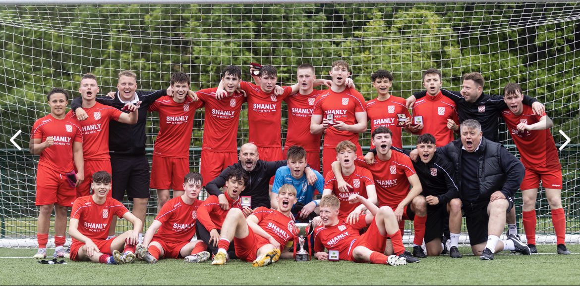 Henley Lions FC (@henleylionsfc) on Twitter photo Amazing to see 10 former u16 Lions lift the Allied Counties League Cup at the weekend for <a href="/FHFCU18/">Flackwell Heath U18</a> rather than smash up a u16 season they decided to do it in 18โs instead.. Amazing to see 10 former u16 Lions lift the Allied Counties League Cup at the weekend for <a href="/FHFCU18/">Flackwell Heath U18</a> rather than smash up a u16 season they decided to do it in 18โs instead..
