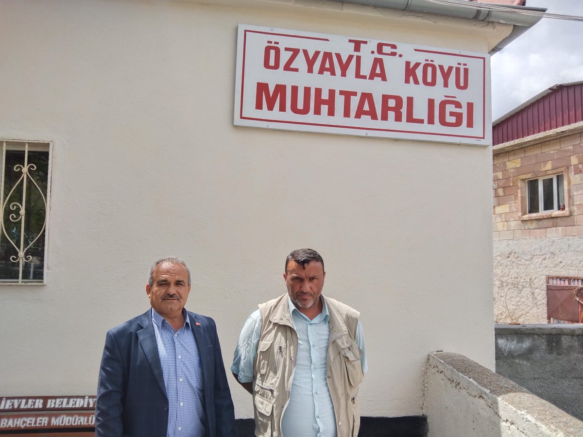 MerkezNufus's tweet photo. Yaşları itibariyle Müdürlüğümüze gelemeyecek durumda olan Nevşehir/Merkez Özyayla Köyümüzde ikamet eden 27 büyüğümüzün T.C.K. Kartı başvuruları ve hayır duaları adreste Nüfus hizmeti kapsamında alınmıştır.@sefikaygol @nevsehirvalilik @IlNevsehir @EkiciLafc https://t.co/hNSoFBITwz