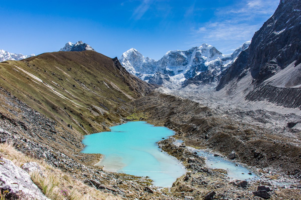 nepaltourismb's tweet photo. #DudhKunda is a stunning glacial lake located at 4561m in the lower Everest region, directly in the lap of Mt. #Numbur.
The 10 day trek takes you through remote trails, rhododendron forests, small settlements, and ancient monasteries.
PC: Shankhar Man Thami
#TrekkingTuesday https://t.co/rTPvF42XoZ