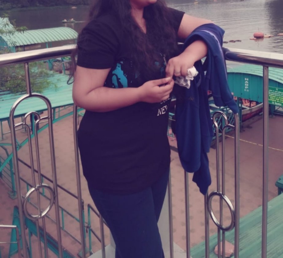 Divya20855365's tweet photo. At ooty 

#chillclimate https://t.co/tkaskPqgVR