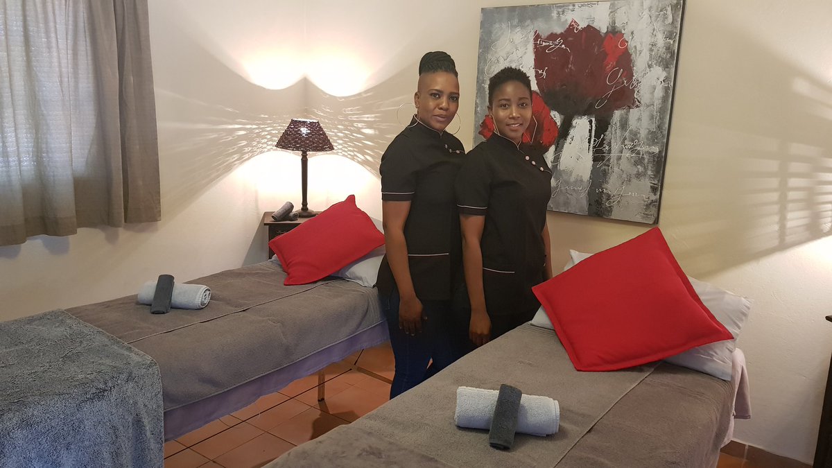 DerickvRooyen's tweet photo. Face it, there's no better feeling than being pampered. Dithabeng Spa @ #HartiesIsAfrica has incredible spa treatments perfect for you!Situated in a peaceful nature reserve near Hartbeespoort Dam. https://t.co/536TfzHeJo
WhatsApp 076 724 8952 or reservations@hartiesisafrica.co.za https://t.co/duITpy5Kpc