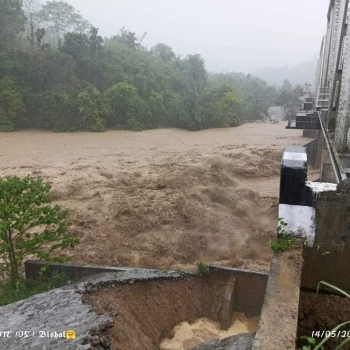 lurinjtgogoi's tweet image. Images coming out of #DimaHasao have deeply troubled me. Praying for the safety and well being of the people there, I urge upon both the central and state govts. to undertake relief, rehabilitation and reconstruction work on a war footing. Priority should be every citizen there.
