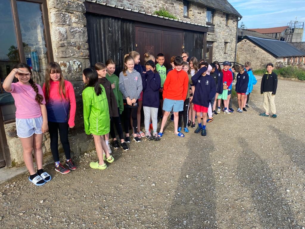 GriffinHouseSch's tweet photo. Morning all. Lovely sunny start to the day. All up and ready for breakfast. #GriffinHouseSchool #GHSFormVI https://t.co/furIe9p04x