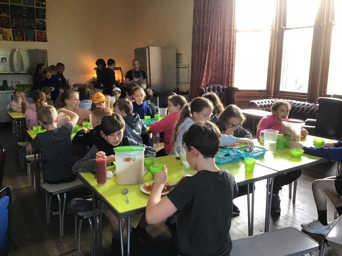 CrontonY6's tweet photo. What a beautiful start to the day ☀️. All up and fed ready for the fun day ahead. @CrontonY6 @crontonceschool @RealRobinwood @LDSTEducation #MakingMemories https://t.co/bIwKT9NmZw