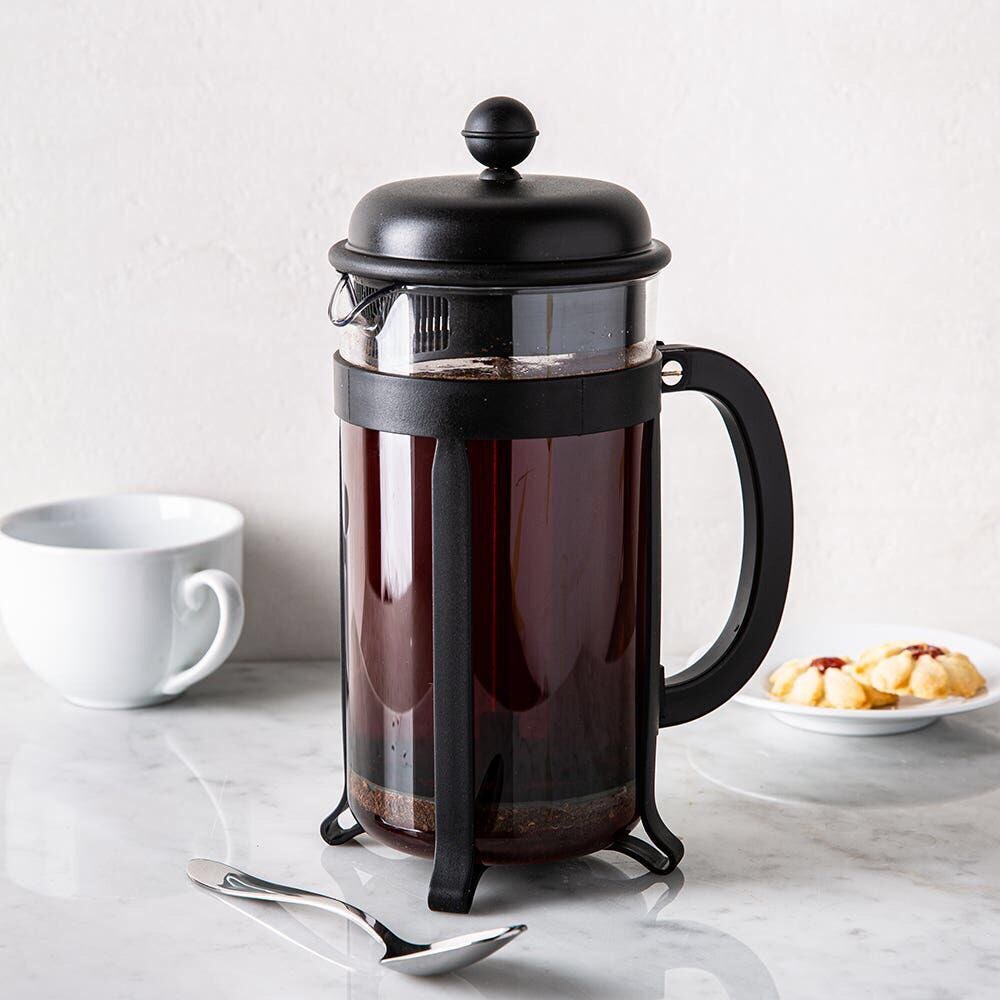 Fitsretail's tweet photo. That satisfying feeling of a sustainable morning routine, which also means brewing better coffee at home. ✨⁠
⁠
✔️ Add freshly ground coffee to a French Press, pour hot water, let it brew for around 4 minutes, and then slowly lower the plunger;⁠
#bodum #frenchpress #fitsretail https://t.co/Mr8g6ia4oU