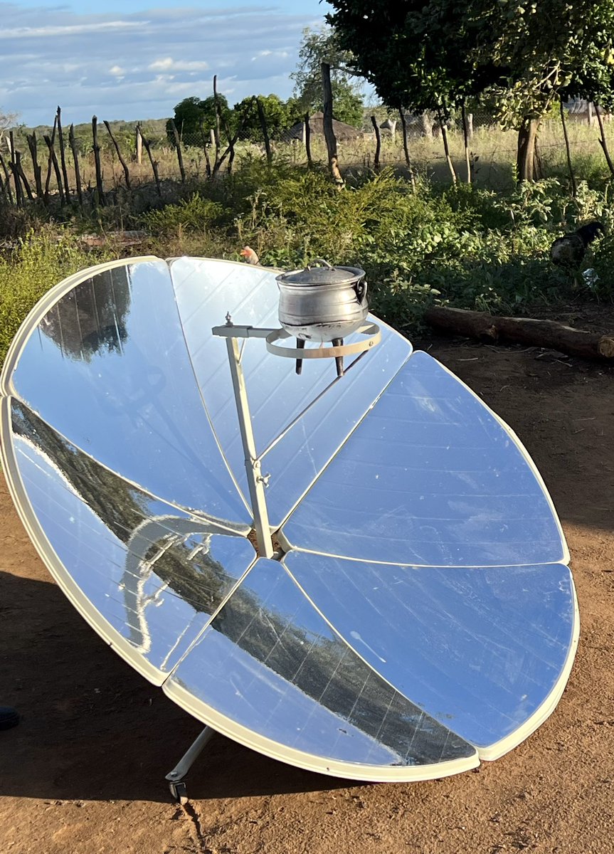 MiaSeppo's tweet photo. Spotted in a remote corner of Mwenezi District, solar powered cooking. The community was also using energy saving cook stoves. Great to do joint monitoring with our key partners of the @ZRBFZIM, @MoLAFWRD_Zim and Ministry of Finance and Economic Development. https://t.co/fqLDy8J37i