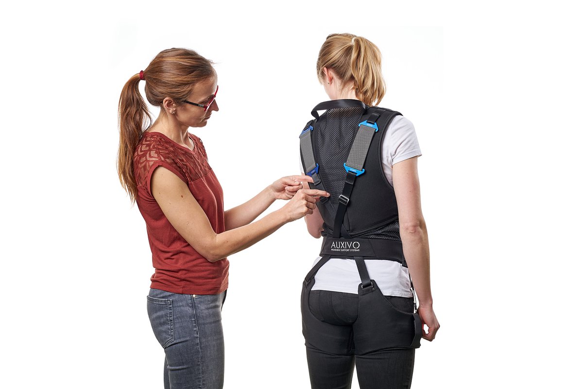 inno_tdg's tweet image. Zur Stärkung des regionalen Innovationsökosystems baut die #TDG ein Innovationslabor – das TDG-LAB – auf. Hier finden Sie verschiedene #smarte Technologien, die Sie gern ausprobieren können. inno-tdg.de/mitmachen/tdg-…