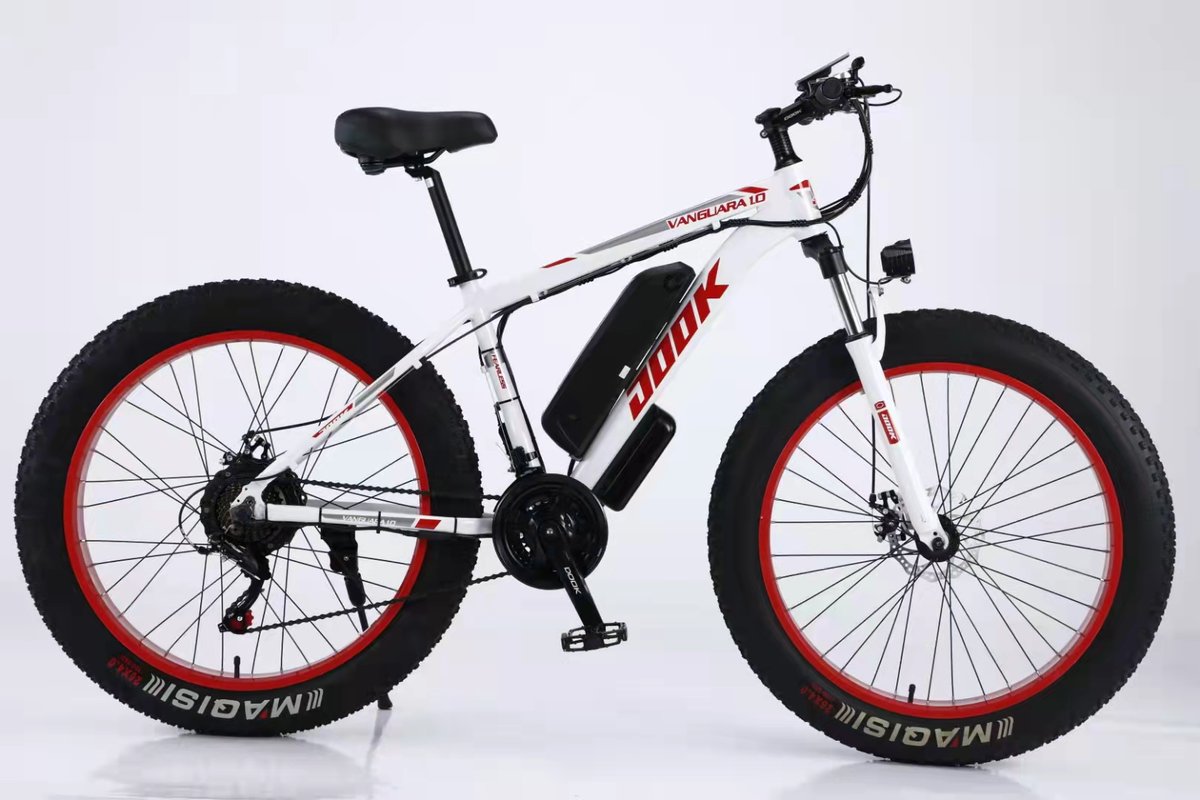 FineStarChen's tweet photo. 🚲The Cooler Lithium Battery Electric Bike.🚲
✅Max. Speed: 30km/h
✅Motor: 48V 350W
✅Charging time: 3~8 hrs.
✅Brake: Front Disc + Rear Drum
✅Size: 1550*770*330
🥳Whatsapp: 0086-15698008759
🥳Email: hong@fubaowenhua.com
#ebike
#Electricbike
#Electricbicycle
#Electriccitybike https://t.co/DLtkMKCRET