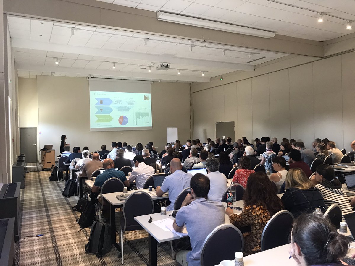 INRAE_Genomics's tweet photo. 106 participants to the first @INRAE_Genomics workshop with engineers from the 4 platforms @GeT_Genotoul @gentyane @PGT_Bordeaux #EPGV and members of research teams, to discuss expertise & results on #genome_assembly #snp #SV #epigenetics #metagenomics https://t.co/UW7HgH0InQ