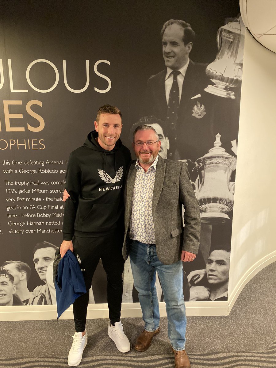 few1971's tweet photo. What a day / night #NUFC @NUFC https://t.co/XDRJV3SQ3J