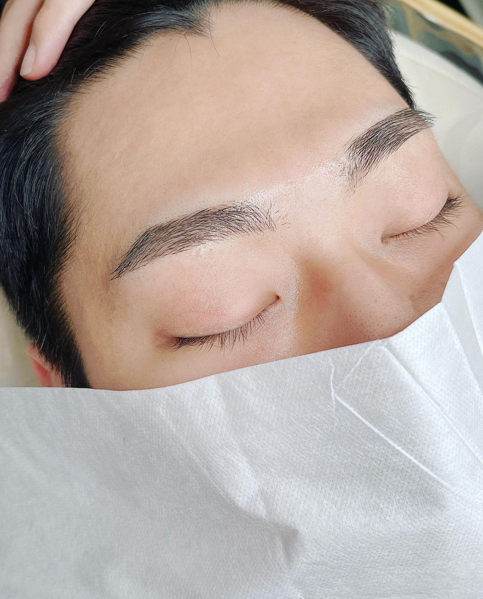 Tinkerland0303's tweet photo. 220517 [#YOUJIN] Yujin Instagram post

[myownmoney]
The eyebrow tattoo looks good naturally!
#eyebrowtattoo #myownmoney #natural #niceeye #goodgood #slimstation #eyebrow #eyebrowshop

https://t.co/fnQFV015UV

#김유진 #유진 #유진짱짱 #KIMYOUJIN https://t.co/JNorbAX6Aw