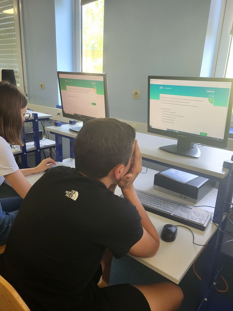 delestienne76's tweet photo. Certification #Pix , validation de compétences numériques pour nos élèves de 3° #CRCN #CRCNE
@ac_normandie @DraneNormandie @dsden76 https://t.co/X3HEvIwlAZ