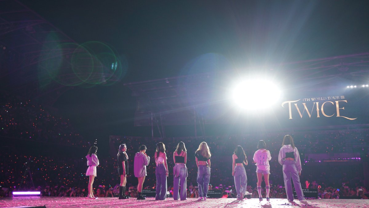 20220514 Twice Encore!!!
#TWICE_4TH_WORLD_TOUR_ENCORE #TWICE #TWICEINLA #OT9