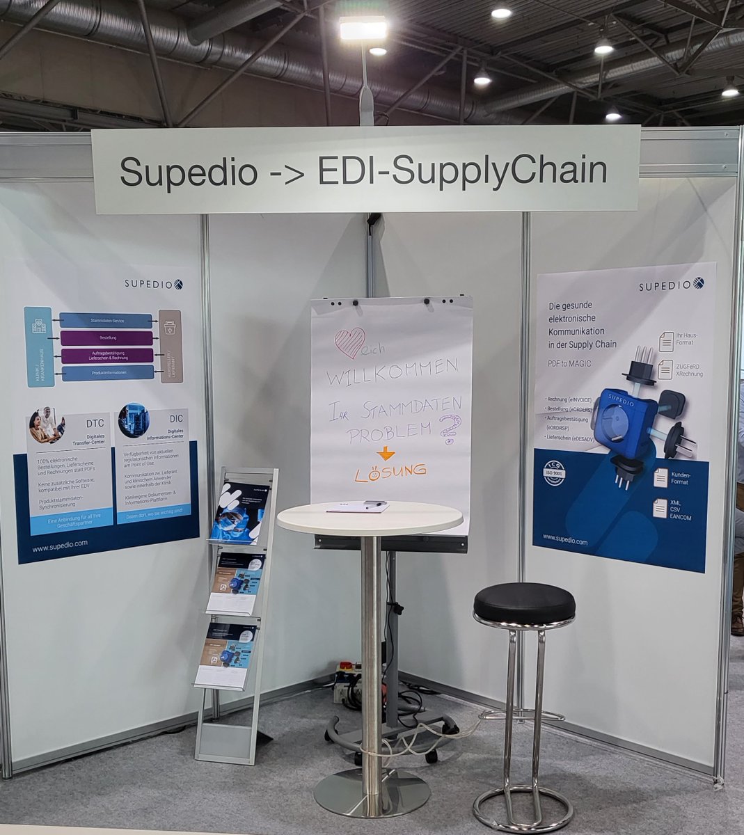 SupedioG's tweet photo. Unser CEO Marcus Ehrenburg stand auf der #medLogistica Rede und Antwort. Danke an alle Teilnehmer für für spannende Diskussionen und viele Fragen rund um #eRechnung, #Stammdaten und #EDI in der #Supplychain. https://t.co/GKiLTRw5XY