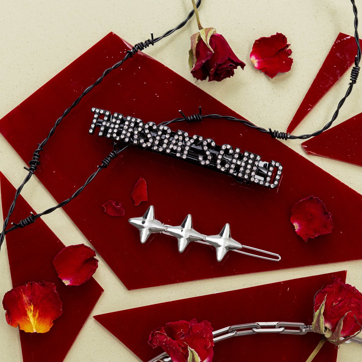EMONEofficial's tweet photo. #TOMORROW_X_TOGETHER
‘minisode 2: Thursday's Child’ Official Merch

💚 https://t.co/H6rrkEhBP4

#TXT #minisode2 #Thursdays_Child https://t.co/gmjNIcHeKs