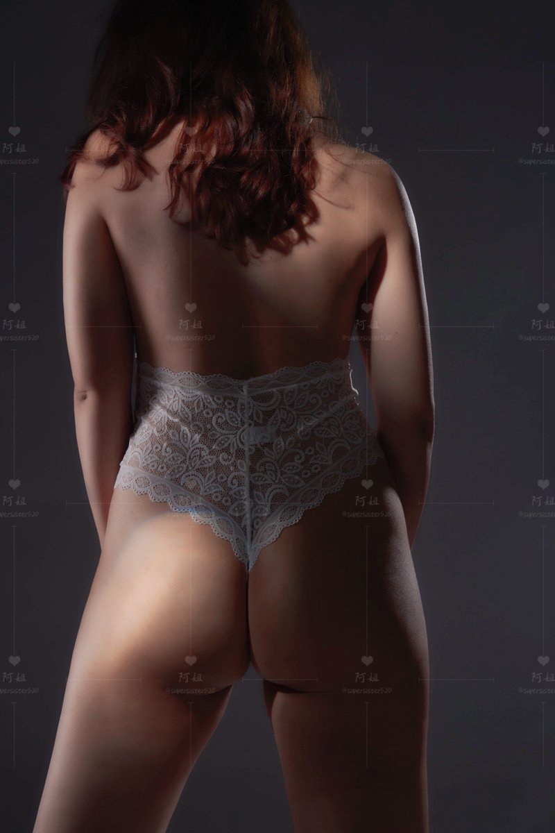 唯美棚拍照
想看阿姐把連身衣脫掉嗎？

#好像感冒了一直流鼻水🤒
#這個時期感冒特別敏感啊😬 https://t.co/byIJmxd2k2