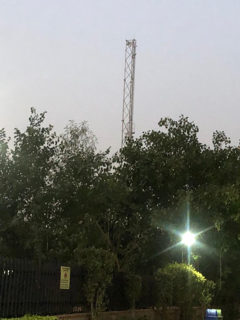 anand2308's tweet photo. There is a mobile tower construction going on in dedicated green zone in front of The Aranya, tower 2, Sector 119, Noida, 201307
Could you please check if this is even legal to do construction in green zone
Please help
@CeoNoida @TOINoida @noida_authority @noida https://t.co/1VZSL074he