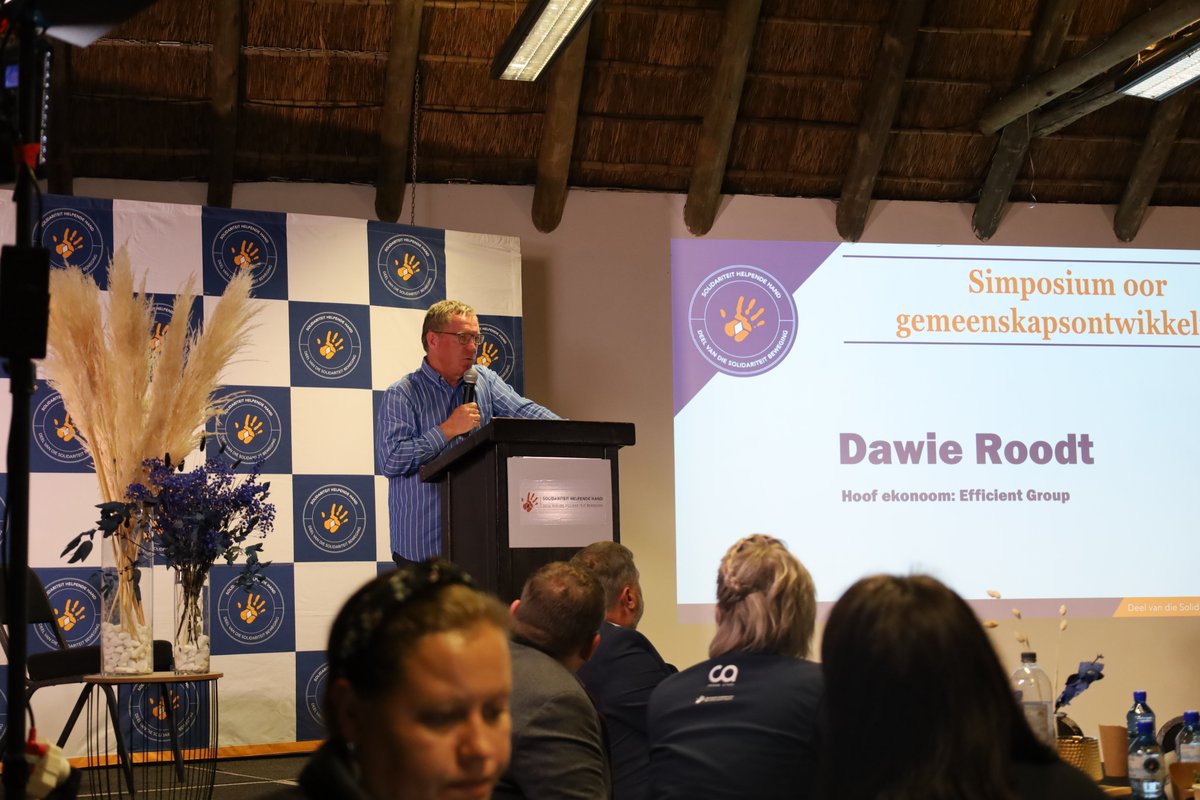 Solhelpendehand tweet media