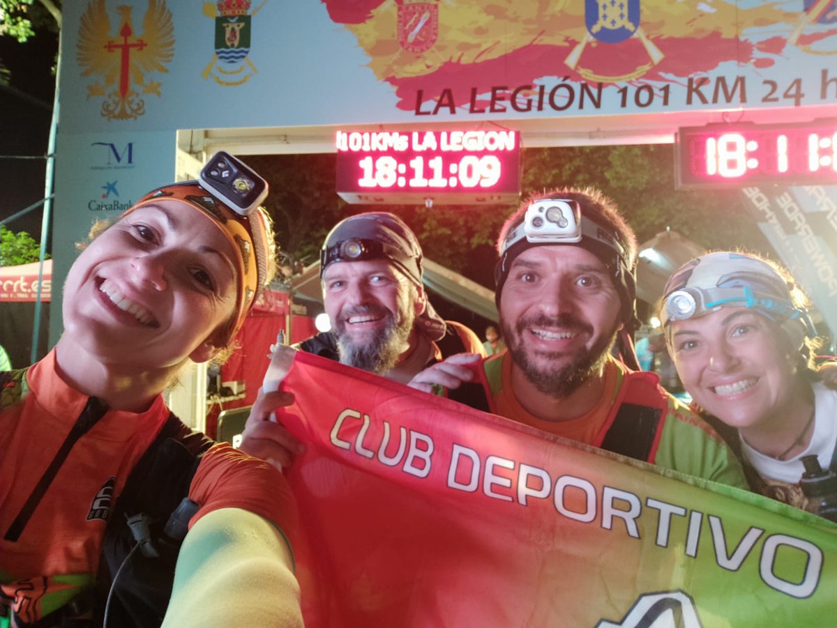 CDHispatrail's tweet photo. La marea verdi-naranja han cogido con mas fuerza que nunca los 101 km. de nuestra querida Ronda y sus legionarios. Este club disfruta las ultras como niños en un charco, una imagen vale mas que mil palabras 🧡💚#hispatrail #101ronda #lalegion 
https://t.co/OaJLelX8ds https://t.co/o0kz4yrSd4