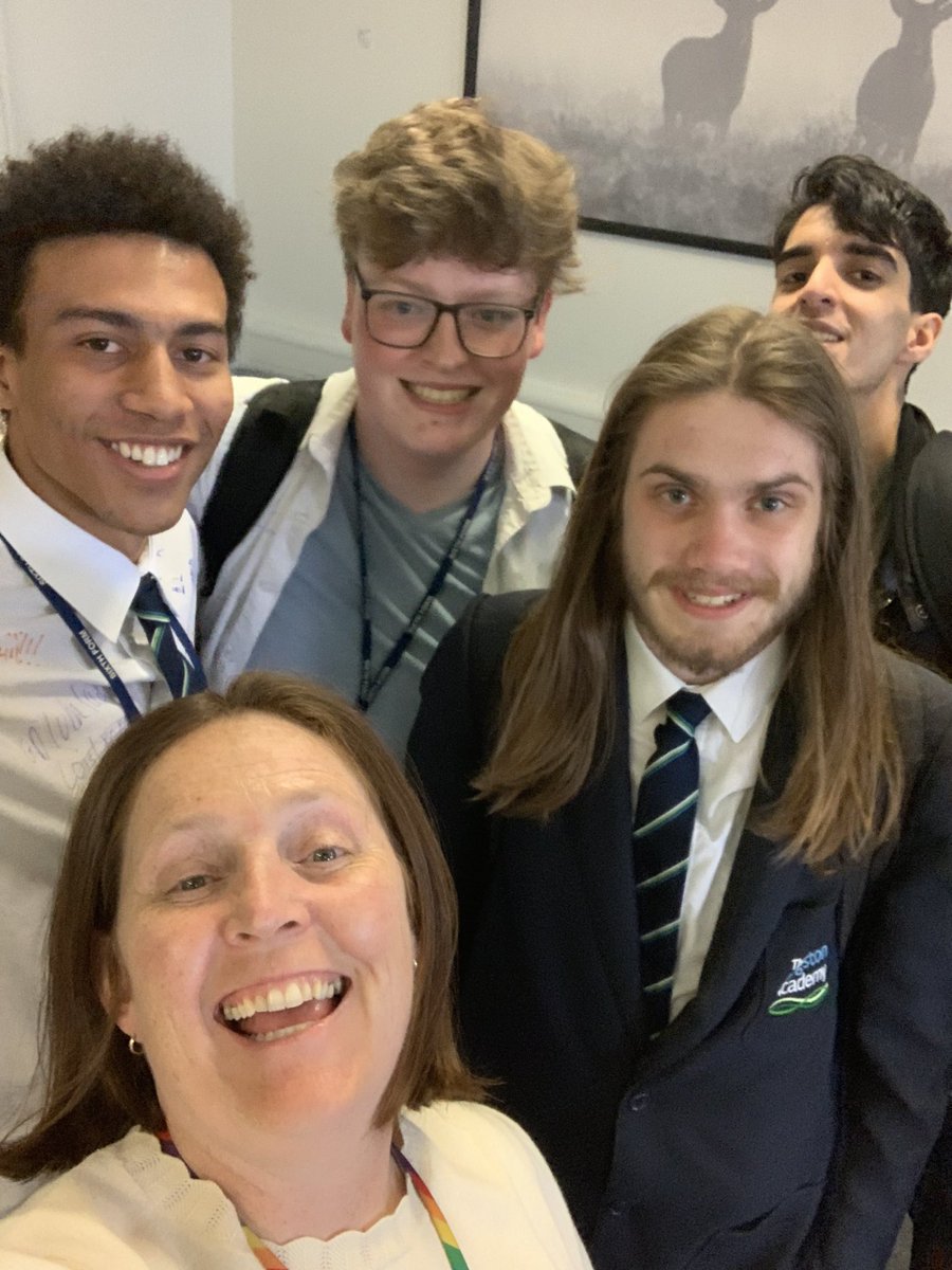 TheKingstonAca's tweet photo. One day it had to happen. Our History Makers have come to the end of their final chapter here at TKA. No doubt they will fly high, go beyond and return to the nest one day to share their tales of extraordinary journeys. I for one will miss them all! https://t.co/JTy0quq8wq