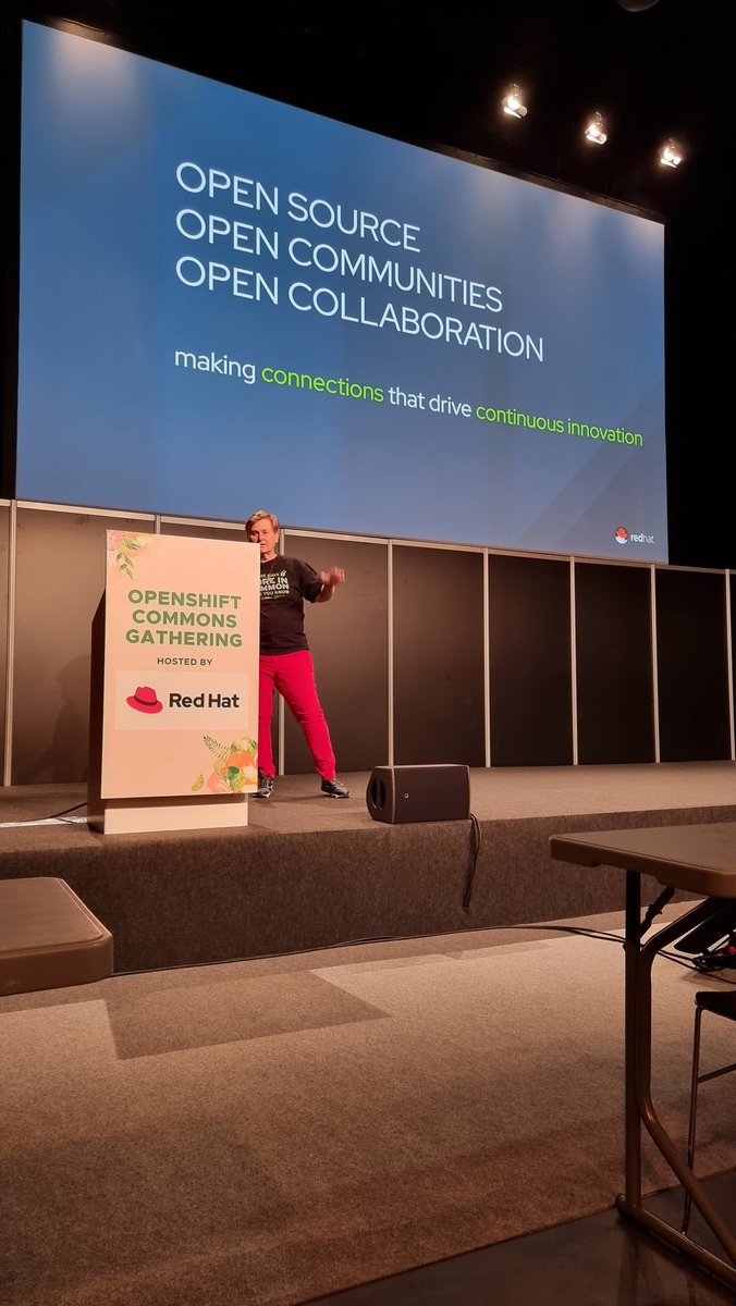 jsmanrique's tweet image. Starting #KubeConEU week! #OpenShiftCommons with @pythondj 👏
#ZaraTech🐻