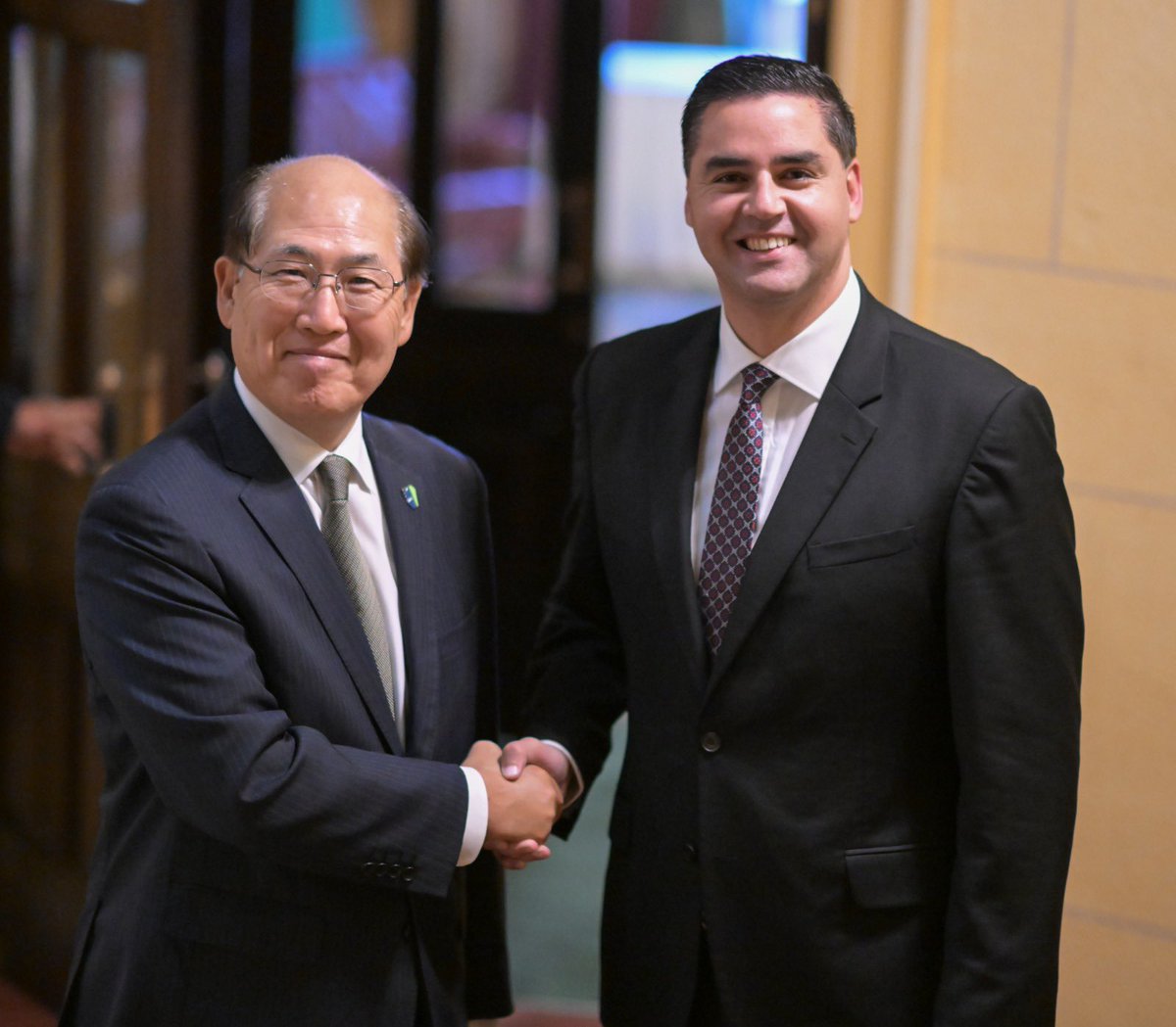 DeputyPMIanBorg's tweet photo. Yesterday I met @IMOHQ SG #KitackLim while in #London. During our meeting I reaffirmed #Malta commitments towards the Agenda @UN #SDGs, not least in the #Maritime area. https://t.co/1Xo0mO98Y9