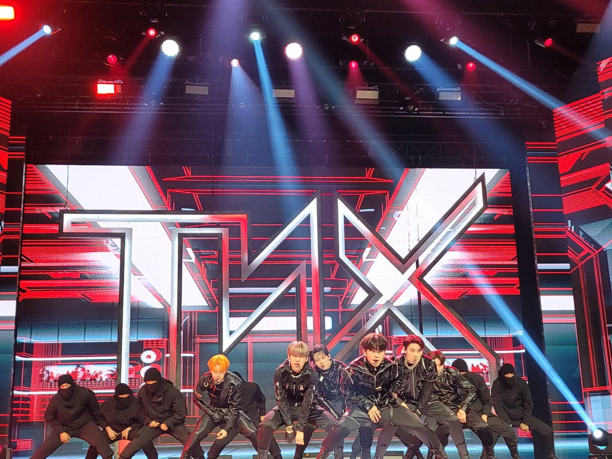 kvibe_yonhap's tweet photo. WHO’s excited for #TNX’s  DEBUT STAGE for the song "#WAYUP”⁉️⁉️🤗🫶🏻🎶🎶

#TaeHun #TNX_HappyDebutDay #TNX_온다_전부_비켜라_비켜 #TNX_DEBUT #비켜 #피네이션 #PNATION #WAYUP https://t.co/LxTLcA75lJ