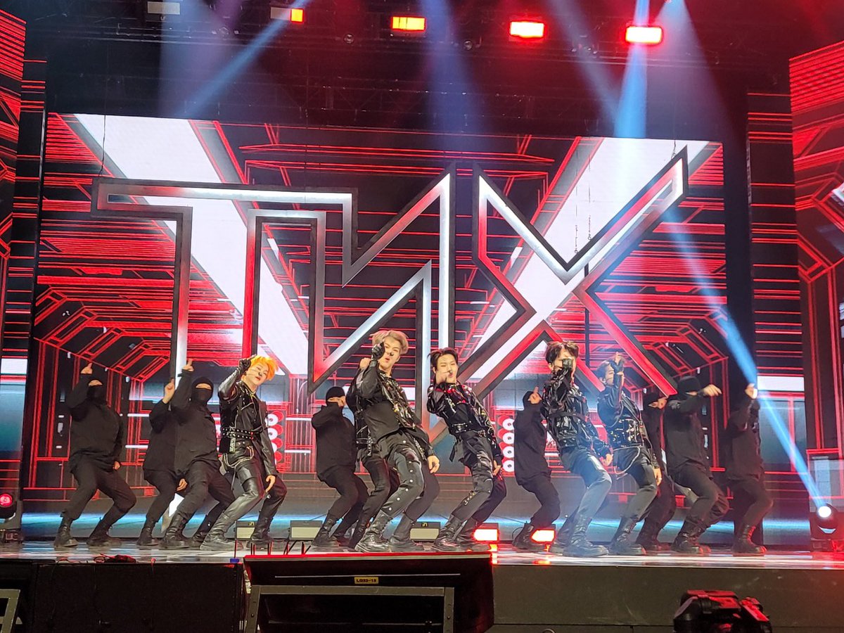 kvibe_yonhap's tweet photo. WHO’s excited for #TNX’s  DEBUT STAGE for the song "#WAYUP”⁉️⁉️🤗🫶🏻🎶🎶

#TaeHun #TNX_HappyDebutDay #TNX_온다_전부_비켜라_비켜 #TNX_DEBUT #비켜 #피네이션 #PNATION #WAYUP https://t.co/LxTLcA75lJ