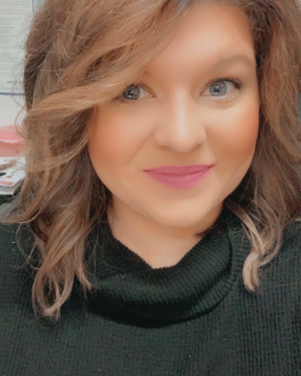 allierobichaux1's tweet photo. @stoneflaNFT we just gonna be twitter bffs k #GirlTalkZA #NFTs #girlincrypto #mft @NFTCommunityNFT https://t.co/HT1fyBsiHr
