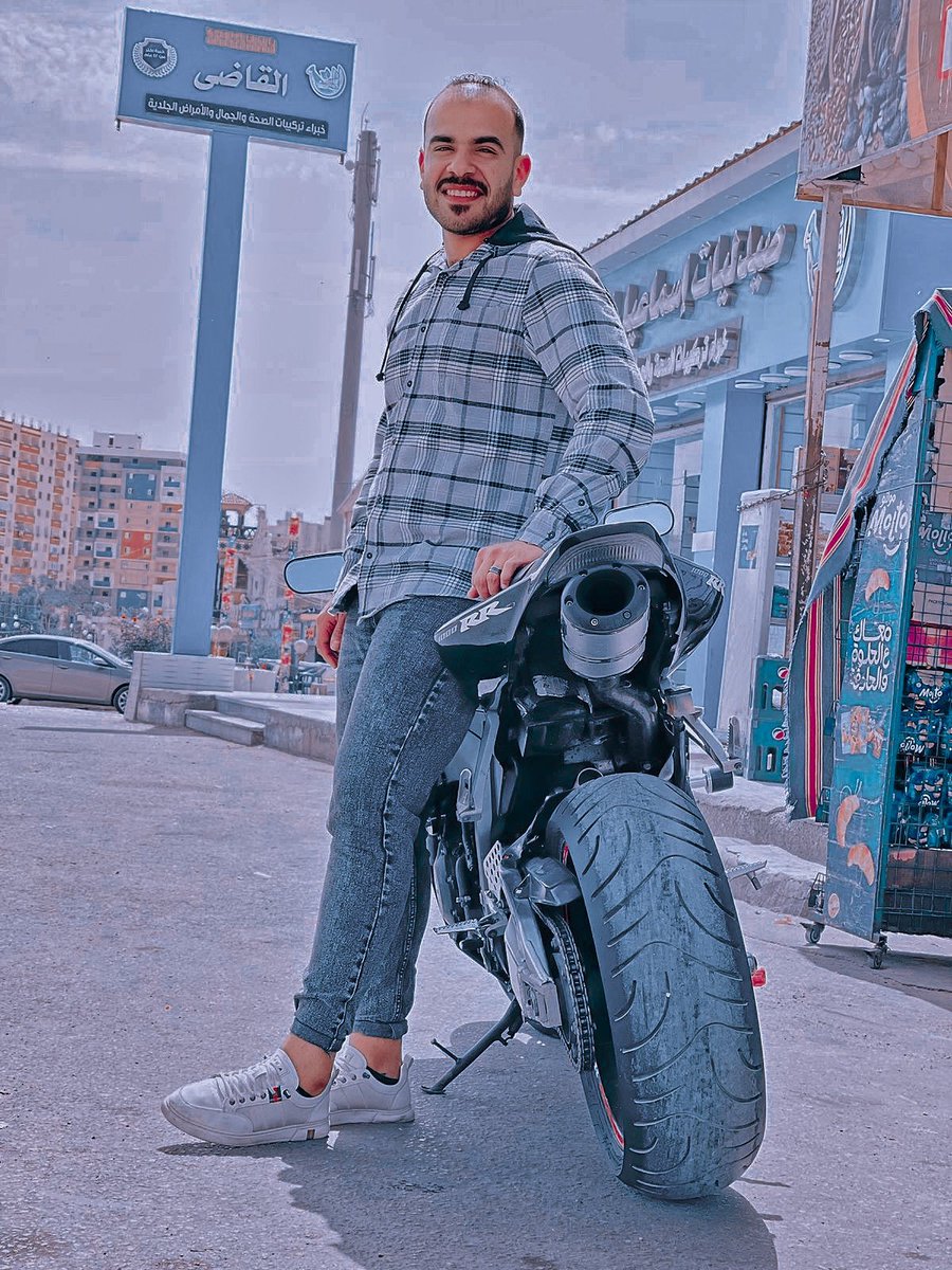 الايام الجايه لا فيها راحه ولا براحه 🖤🔥
