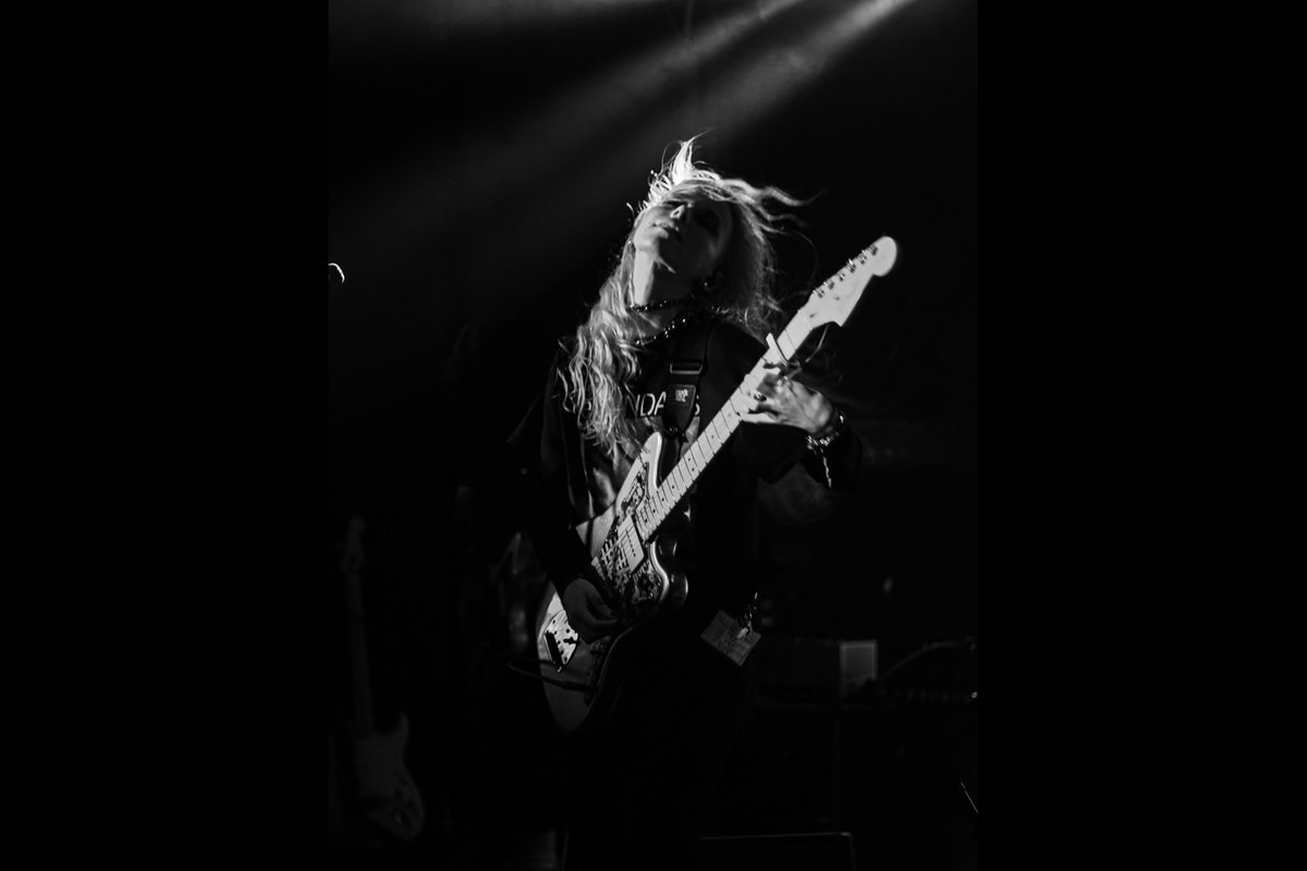 Gigwise's tweet photo. Providing tough topics, fierce grunge, breezy shoe gaze and more - @softcultband took over @CamdenAssembly last week

Read the review and see the photos here - https://t.co/nYmvc0DgCt https://t.co/MkCtMwEKEm