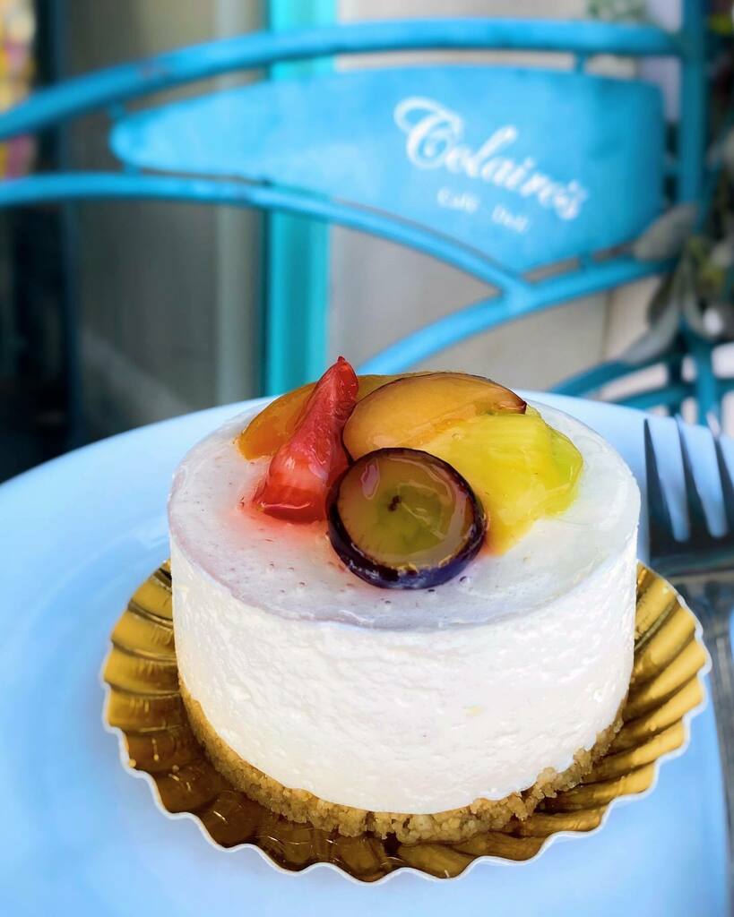 Colairos's tweet photo. 🌸💗 1 Year today we re-opened our doors at Colairo’s Crystal Palace for dining in our pretty café! We’d like to say a huge thank you to you all for your continuous support! 💗🌸

☀️We hope you all enjoy the beautiful weather☀️

@carol_pedrosa2 📸

#p… https://t.co/BylEg2OB7Z https://t.co/lAK9hfKxlE