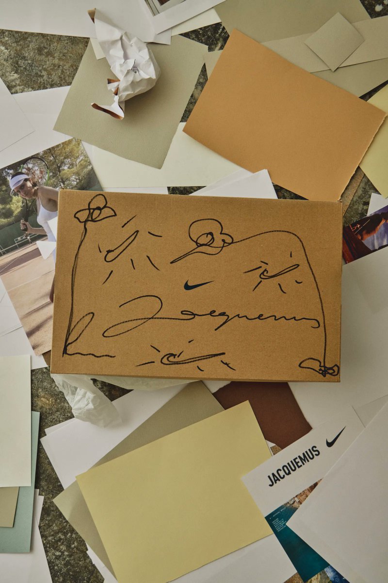 Critic2style's tweet photo. Nike X Jacquemus, la collaboration star de l'été 2022 !!!
Alors avez-vous une idée des articles qui pourrait y avoir ?
@jacquemus X @Nike 
#Collab #fashionstyle #Critic2Style https://t.co/mPTtliuINQ