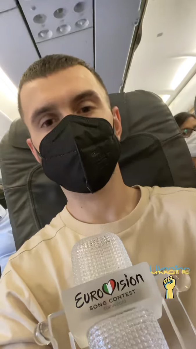 Tymofiy’s selfies with the trophy is my new favorite thing
