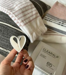 clearalif's tweet image. If you get tired of carrying heavy liquid detergent or measuring the dosage, recommended you to try CLEARALIF! 
#clearalifofficial #laundry #neutralstyle #neutraldecor #bedroom #bedroomdecor #ecofriendly #cleaninghacks #cleaning #sustainablefashion #earth