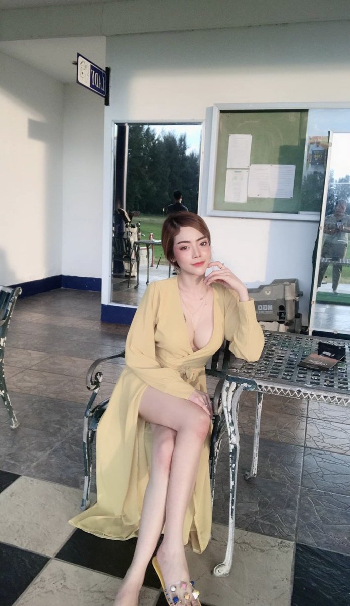 Sunny_444444's tweet photo. กลางคืนห้าว กลางวันง่วงงงง😋 https://t.co/QrXPuMadw3