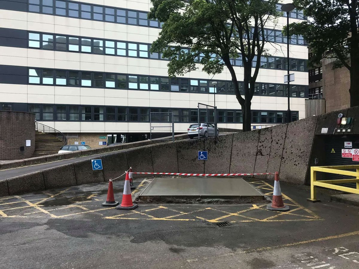j_stubbs's tweet image. Remember our project at the University of Bradford, where we have laid a concrete raft foundation, preparing for an exciting project. 

Email your plans with your groundwork requirements for a free quote at officejmstubbs.co.uk.

#jmstubbs #jmstubbsconstruction