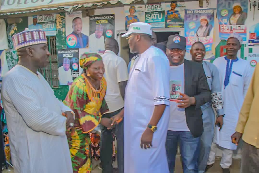 RedemptionAmba1's tweet photo. @AlambaJugu @rudebwoy_3ripz Brig gen John Sura RTD is more than ready for the job of liberating PLATEAU STATE COME 2023, he's poised to #securePlateau #refineANDredefinePlateau. these are pictorial evidence of his state wide consultations, with party leaders delegate's and critical stake holders. https://t.co/NZlkTln7dX