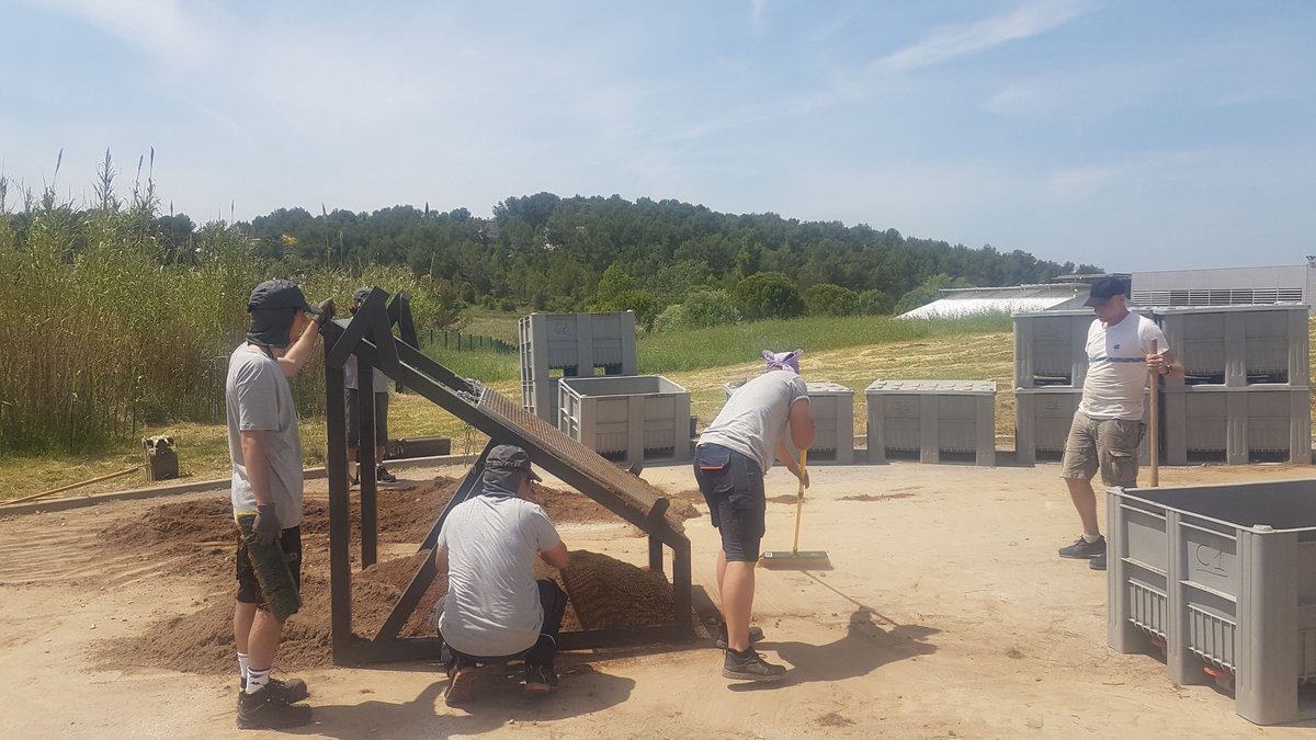 alex_milcu's tweet photo. Looking forward for some sort of soil sieving autonomous droids (@elonmusk :). Until then, no way to go around tedious tasks when setting up #lysimeter experiments with reconstructed soil. Huge team effort @EcotronCNRS ! Thanks a lot everyone. #ecotron @AnaEE_EU @INEE_CNRS https://t.co/3SdFqXTxVM