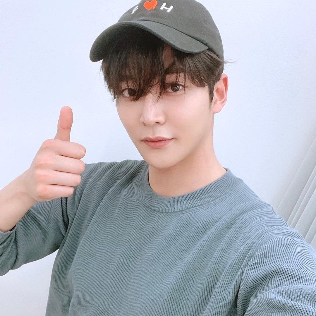 daro_woon's tweet photo. 따봉서구야잘부탁해♡ https://t.co/0BVV8KvrD1