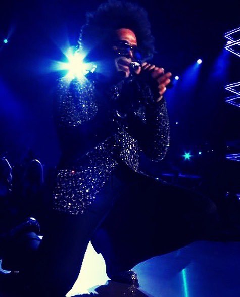 HotrockHudson's tweet photo. Shoutout to @_MAXWELL_ who did @michaeljackson proud Sunday night with his performance of โLady In My Lifeโ kicking off the Celebration of the 40th Anniversary of Thriller!!!!! ๐ฏ๐บ๐พ๐บ๐พ๐๐๐ฅ๐ฅ๐ฅ๐ฅ๐ฅ๐๐พ๐๐พ๐๐พ๐๐พ๐๐พ #Maxwell๐๐บ๐พ๐ฅ #MichaelJackson ๐๐๐ #LadyInMyLife #Thriller40 #BBMAs https://t.co/imC1Mup5vf