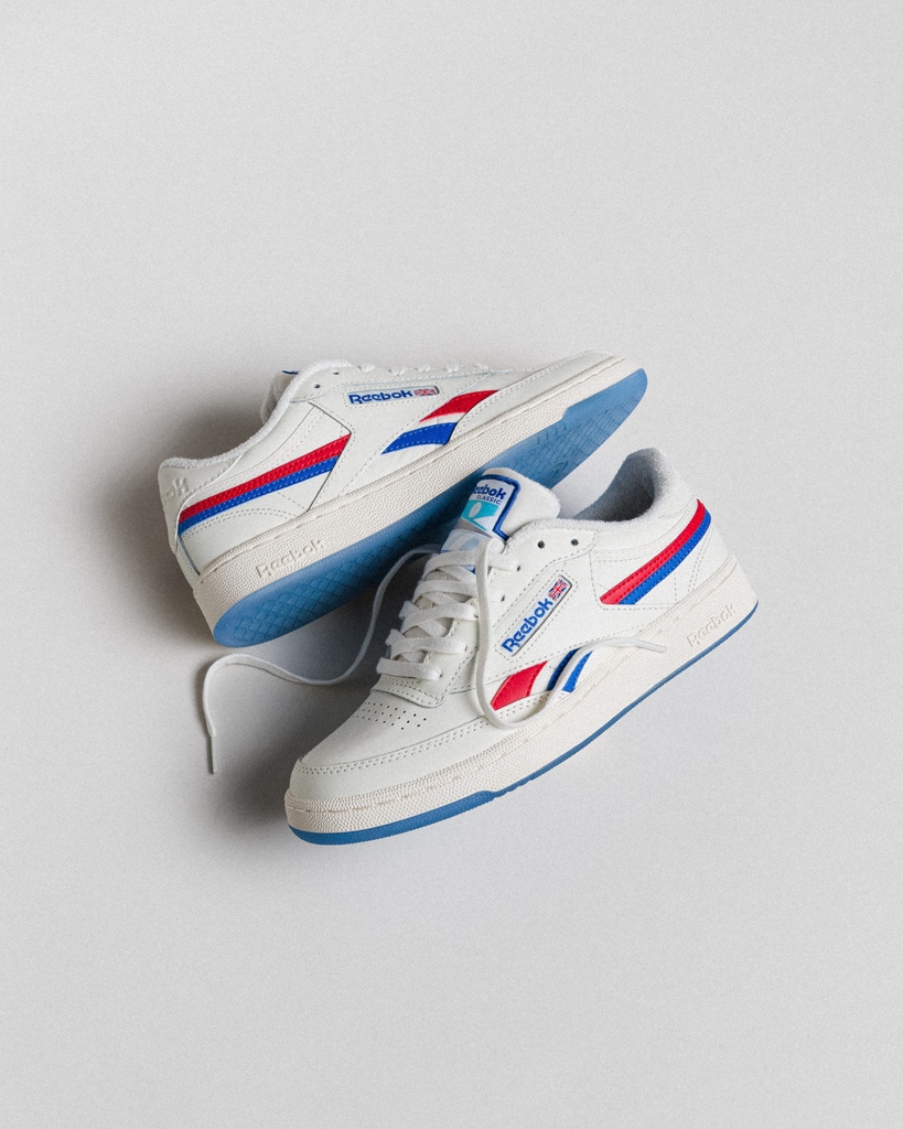 on Twitter: "The new Club C comes in the colors of the Union Jack and underlines origin of the brand Reebok.⁠ ⁠ Shop Link &gt;&gt; https://t.co/dhzAqfCydi #reebok #clubc #overkillshop https://t.co/8zGgrOVyFv" /